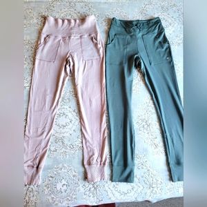 Like New. Workout/Lounge Jogger Leggings Bundle. Bally/Livi